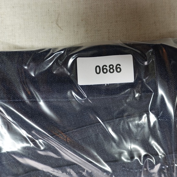 NYDJ Jeans 6 Blue Straight Leg Dark Wash Embellished Pocket Lift Tuck Stretch - Picture 14 of 14